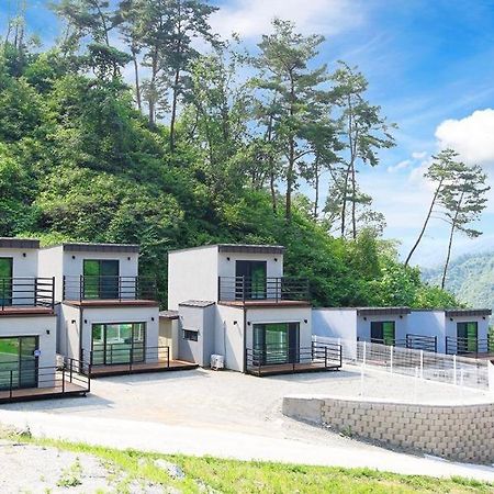 Hongcheon Stone Brown Pension Dış mekan fotoğraf